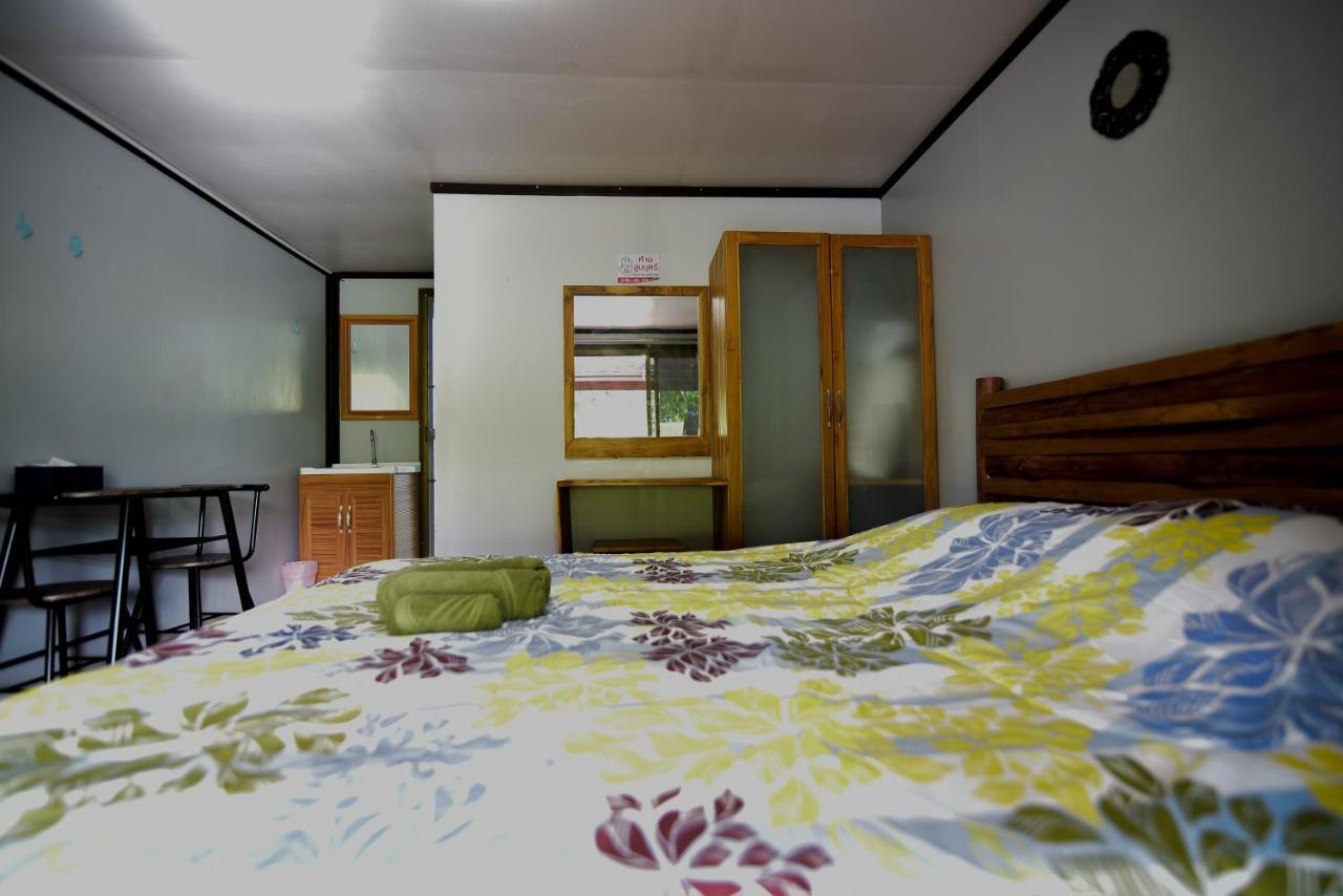 One&Only Homestay Khao Kho Exterior photo