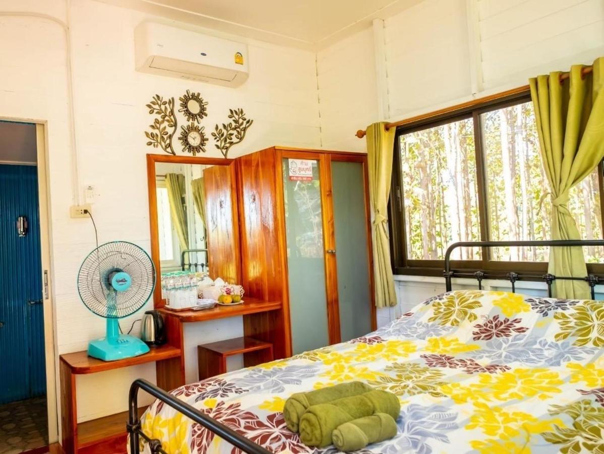 One&Only Homestay Khao Kho Exterior photo