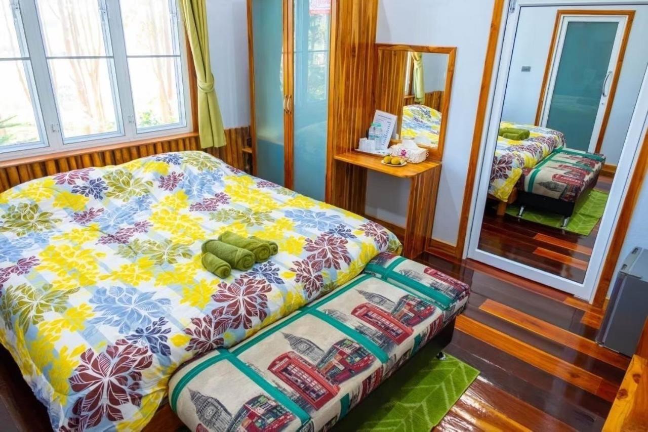 One&Only Homestay Khao Kho Exterior photo